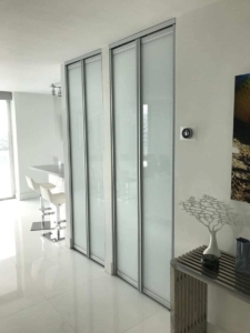 BF01- Double Single Bifold Door White Glass