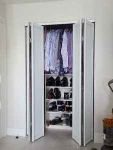 BF03- Double Bifold Door White Glass Open